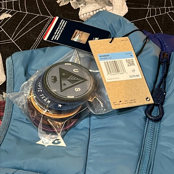 NWT NIKE ACG THERMA-FIT TEAM USA ROPE DE DOPE PACKABLE INSULATED OLYMPIC VEST M - Picture 4 of 11